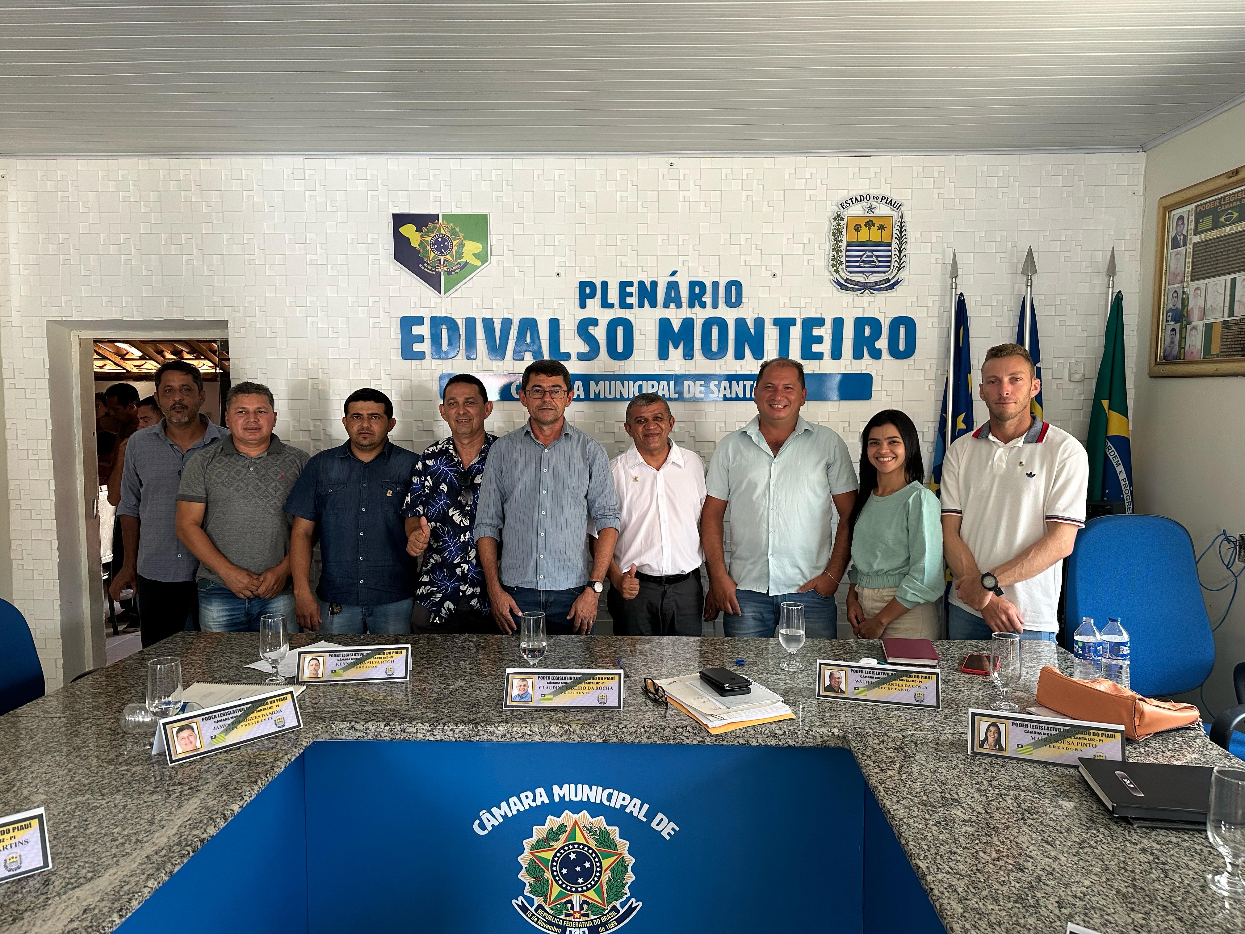 Câmara de Vereadores de Santa Luz - PI vota Projeto de Lei para criação da Brigada Municipal de Prevenção e Combate a Incêndios Florestais